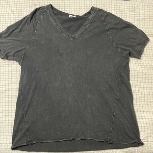 Zella v neck shirt